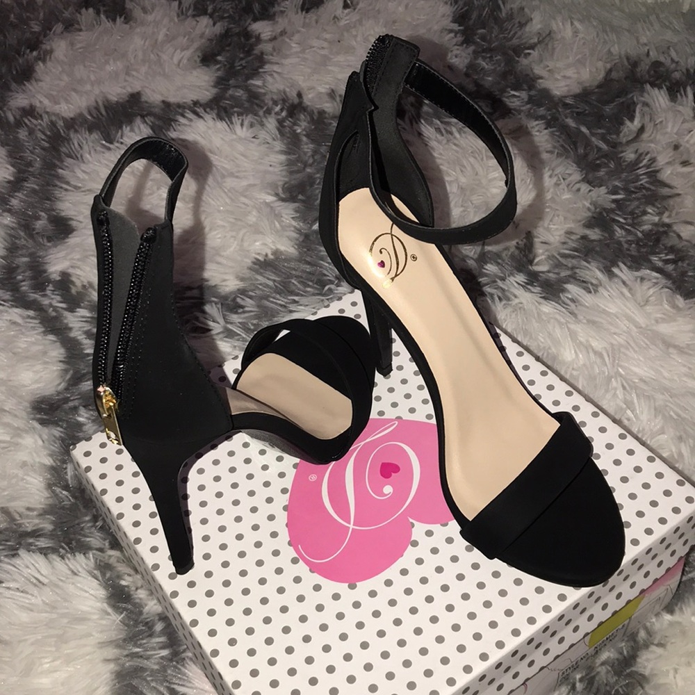 Black heels